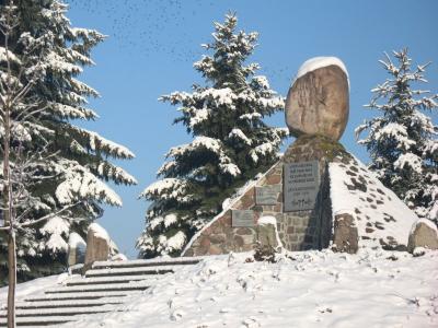 Powiększ