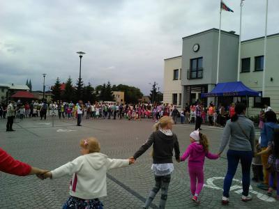 Powiększ