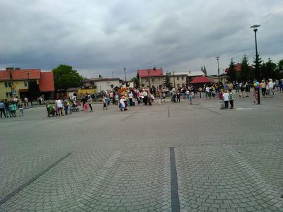Powiększ