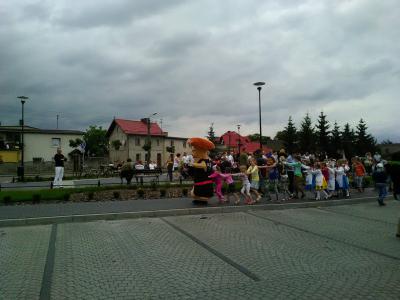 Powiększ