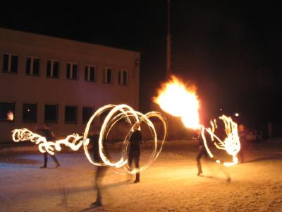 Powiększ