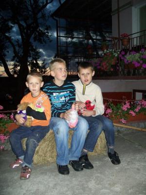 Powiększ