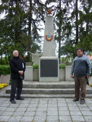 Powiększ