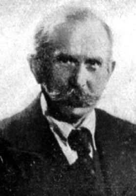 Powiększ